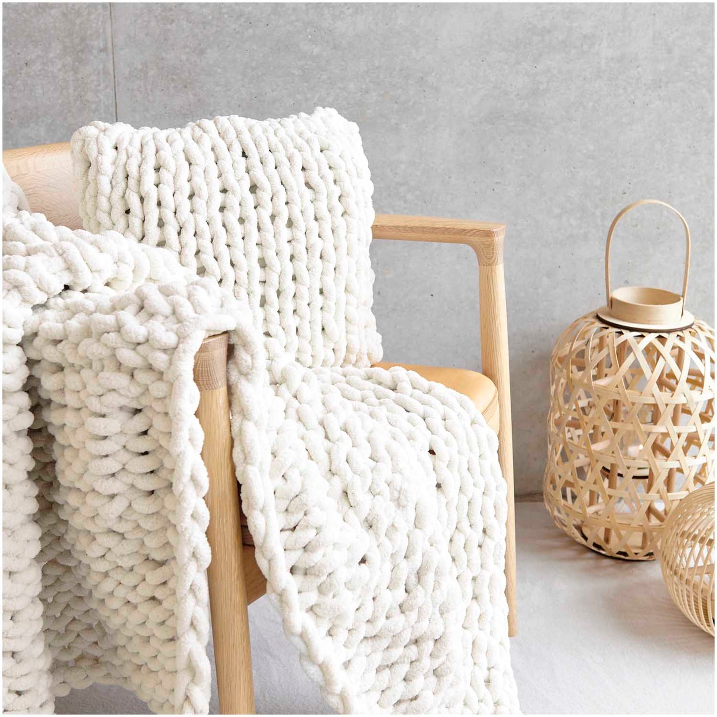 Rico Design Chenillove Super Big Fingerstrickgarn 100 % Polyester 300 g 36 m