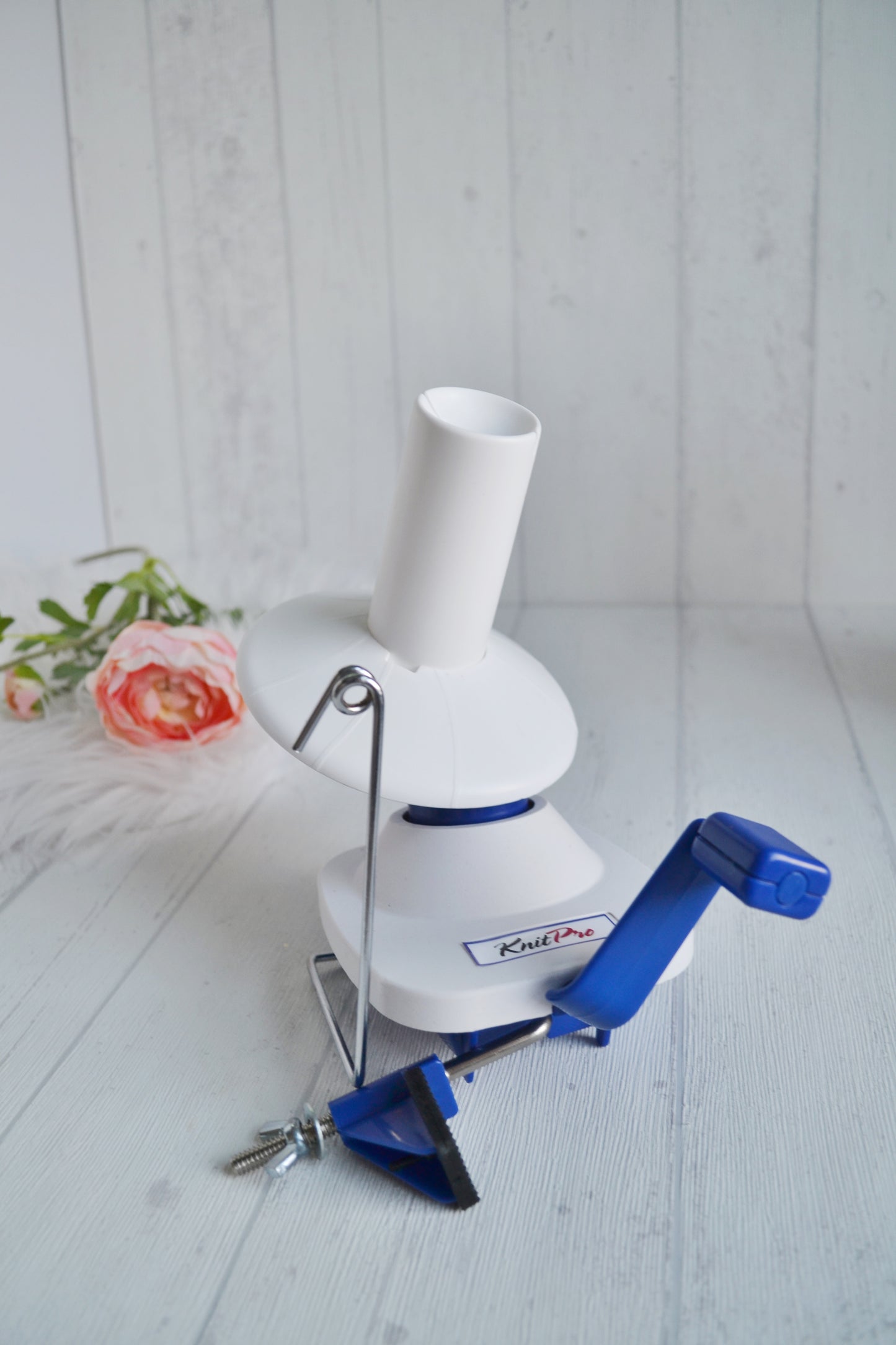 Enrouleur de laine Knitpro 10941 pince de table