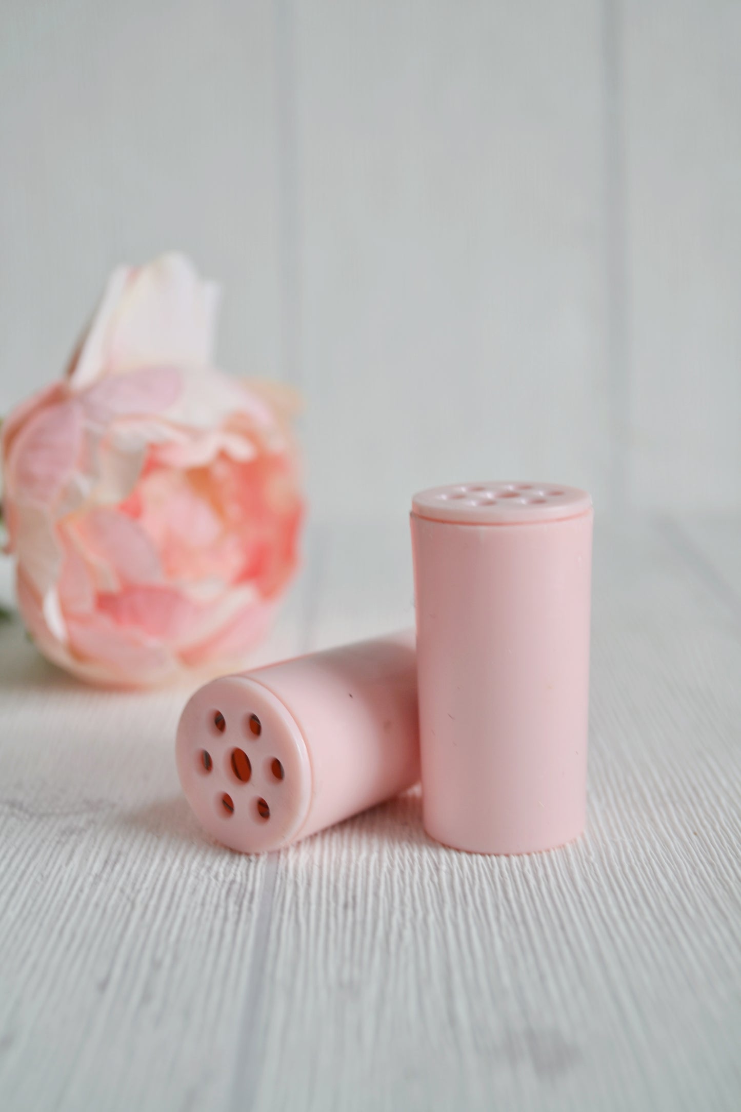 Zylinder Rassel für Stofftiere 22 x 43 mm