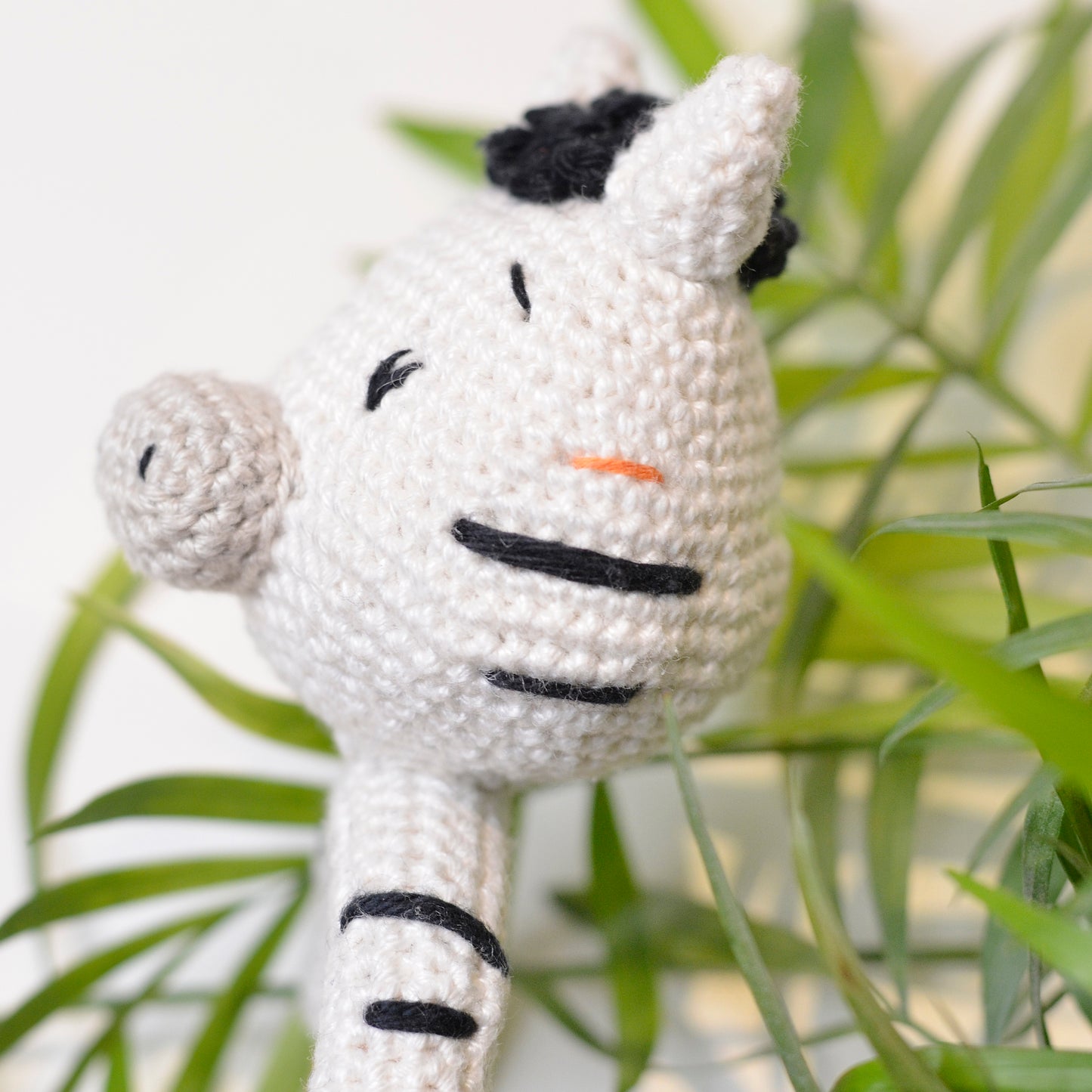 PDF Häkelanleitung Babyrassel Zebra Amigurumi