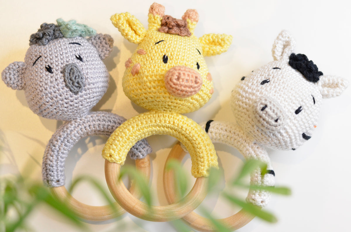 PDF Häkelanleitung Babyrassel Giraffe Amigurumi