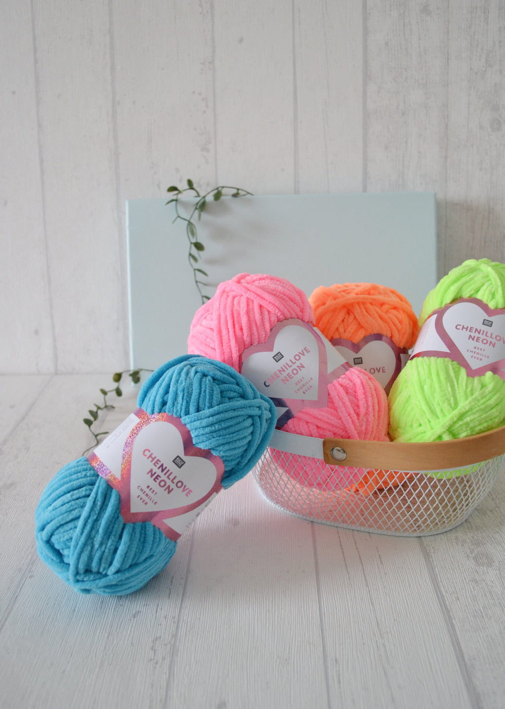 Rico Chenillove Chenillegarn Neon