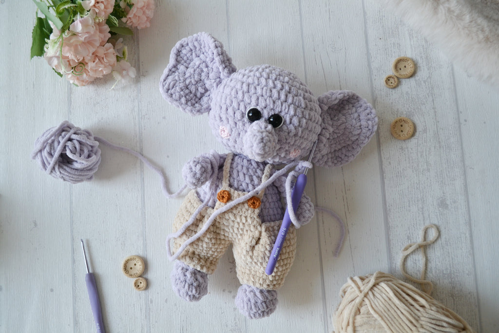Niedlicher Elefant Miky Häkelanleitung Amigurumi PDF