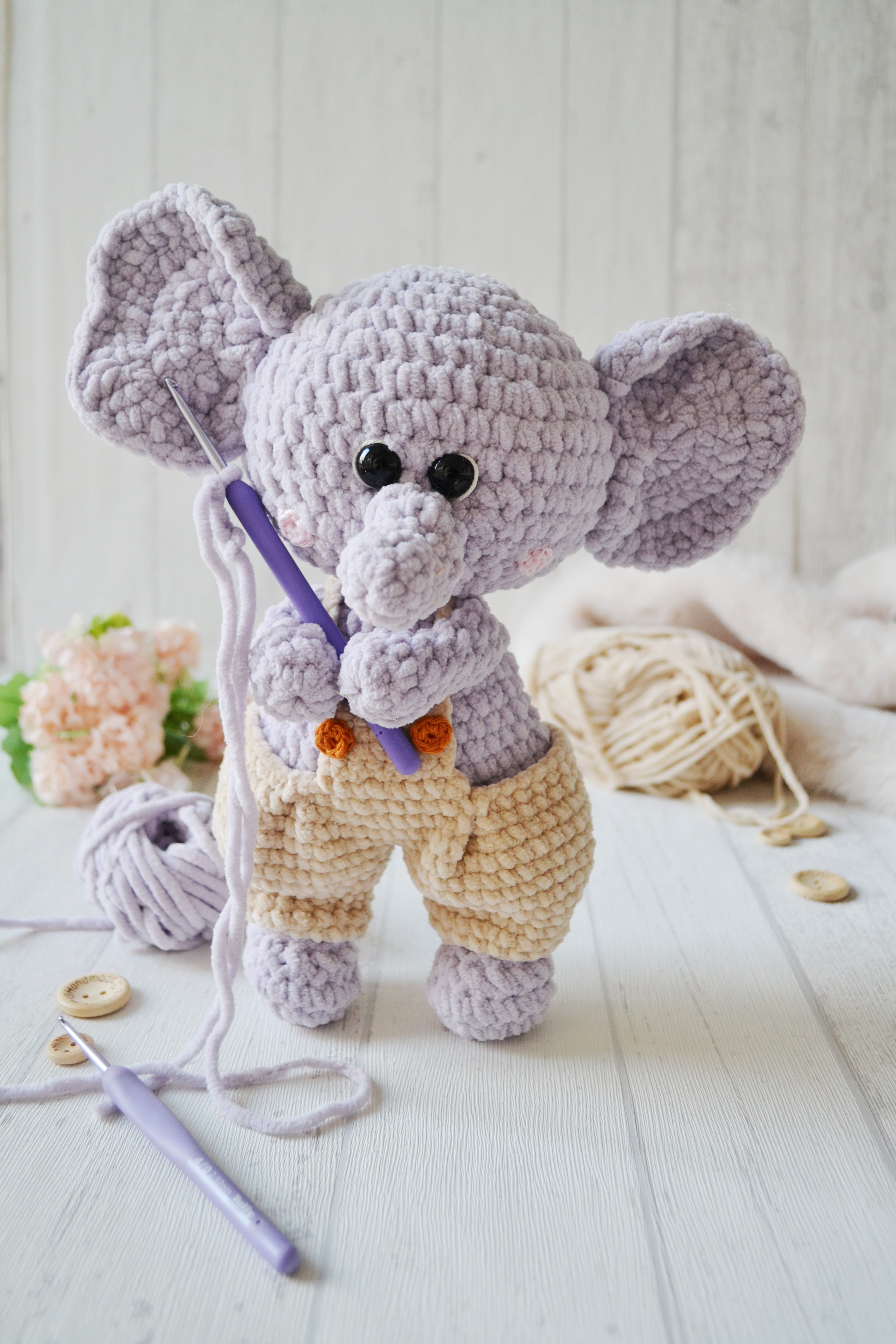 Niedlicher Elefant Miky Häkelanleitung Amigurumi PDF
