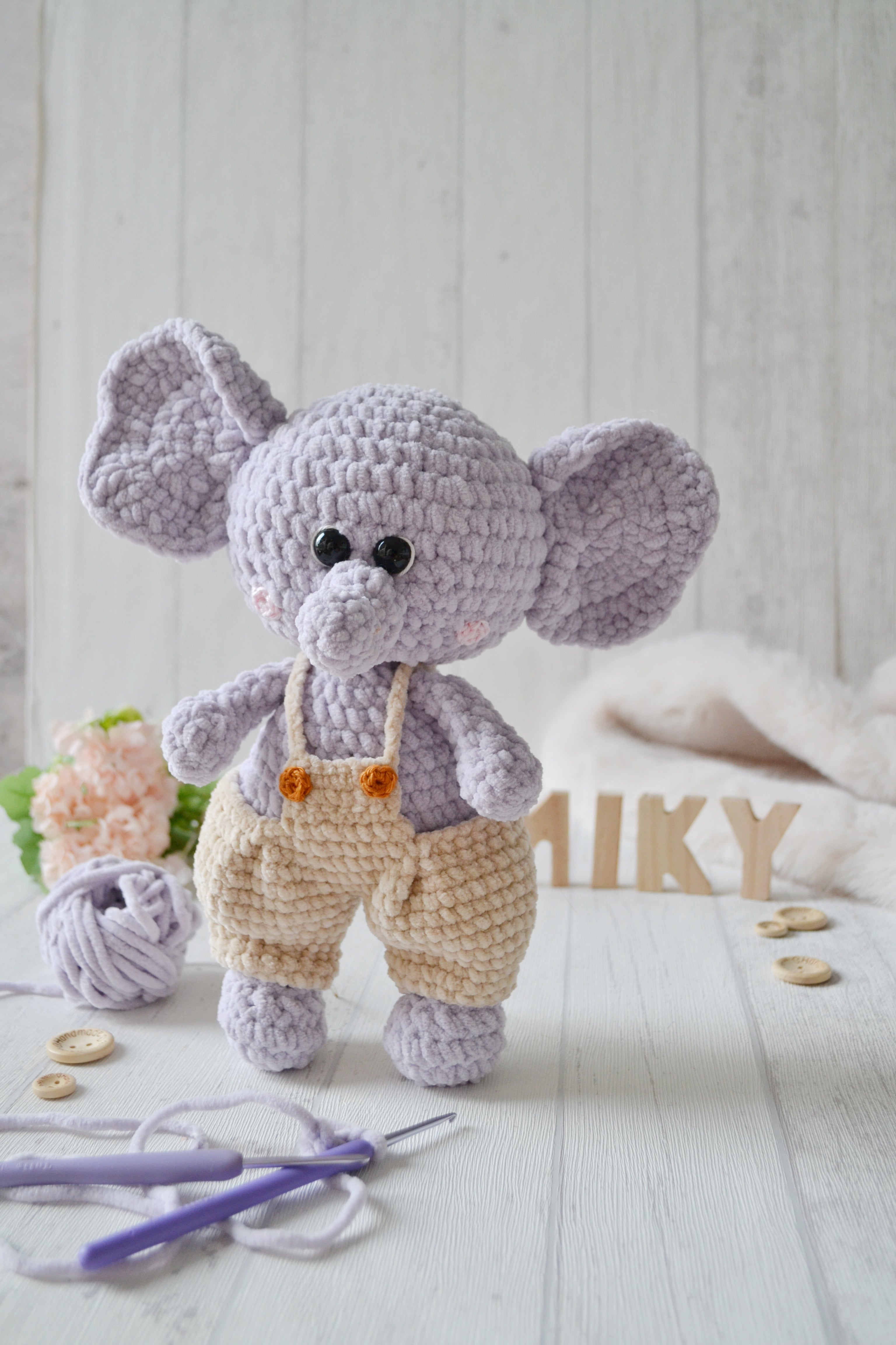 Niedlicher Elefant Miky Häkelanleitung Amigurumi PDF