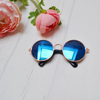 Mini lunettes de poupée de différentes couleurs