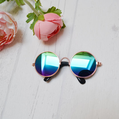 Mini lunettes de poupée de différentes couleurs